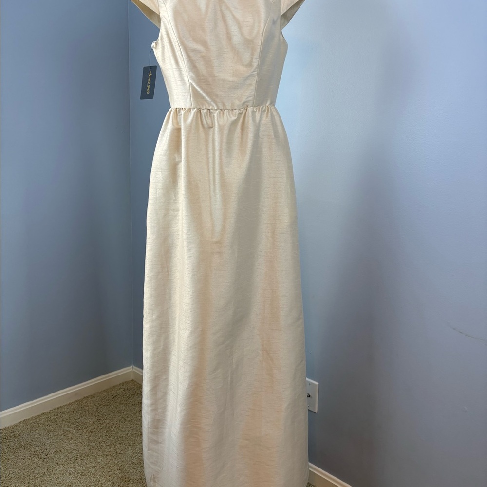 ALFRED SUNG Elegant Cream Maxi Dress
